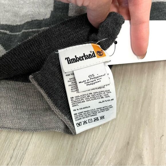 Timberland 2 Toned Gray Scarf and Hat Set NWT - Picture 3 of 6